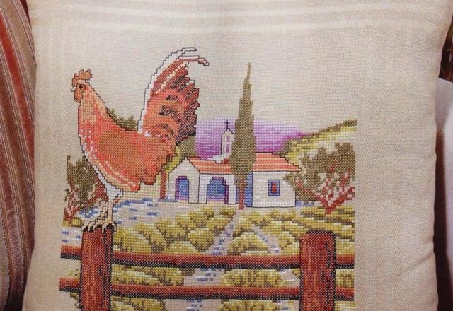 cushion cross stitch farm with cock (1)