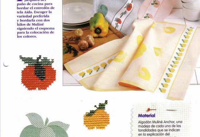 dishtowels cross stitch with apples and peaches (1)