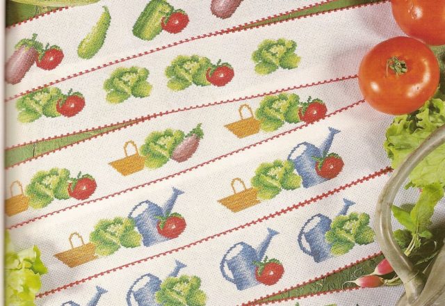 dishtowels cross stitch with fruits and vegetables (1)