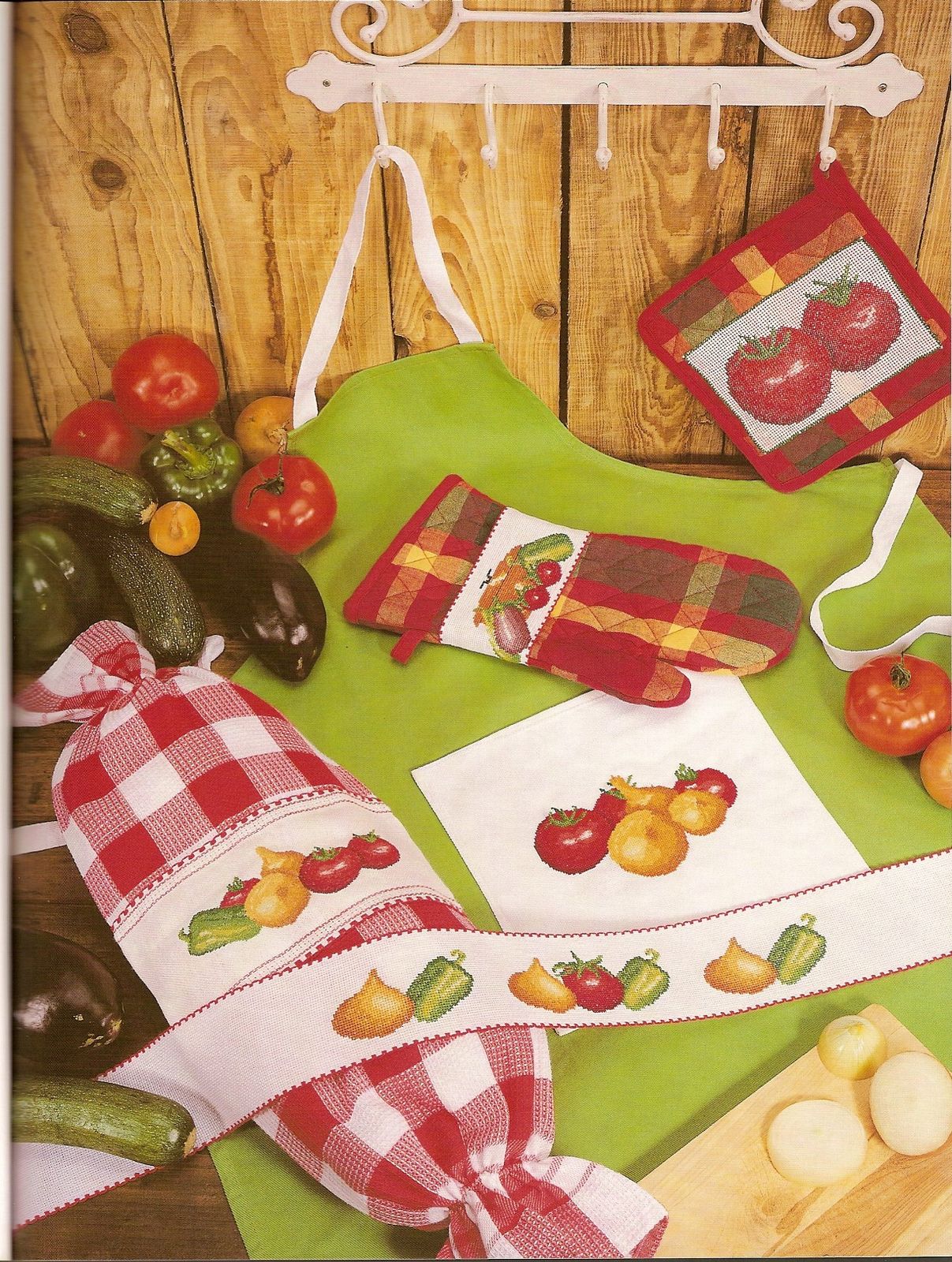 dishtowels cross stitch with fruits and vegetables (5)