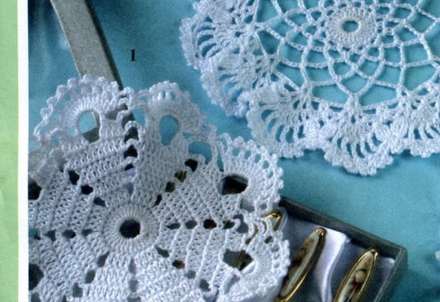 piccoli centrini rotondi facili e veloci (1)