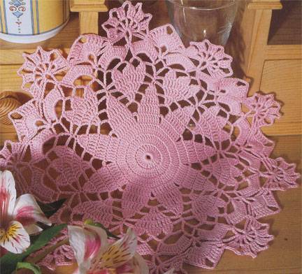 pink crocheted doily hearts (1)