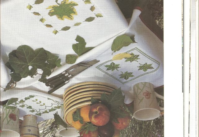 placemat autumuns leaves (1)