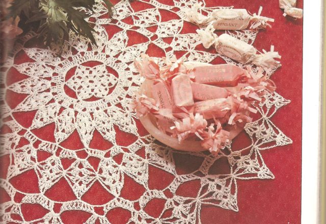 round crochet tips doily (1)