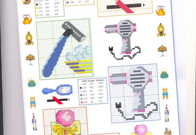 small bathroom accessories cross stitch (2)