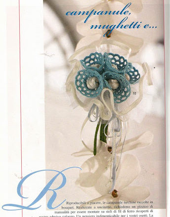 small crochet flowers bluebells (1)