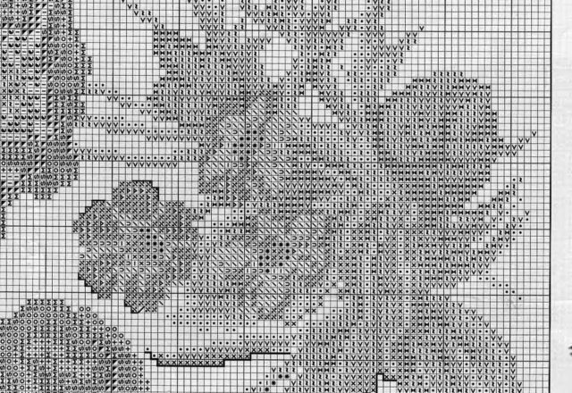 small cross-stitch picture with red poppies (3)