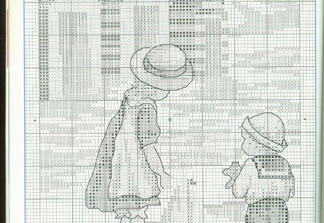 small picture of kids playing at the beach (3)