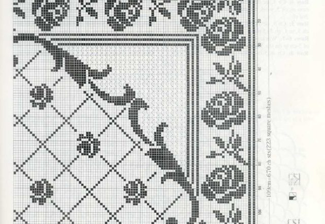 square tablecloth filet with roses (2)