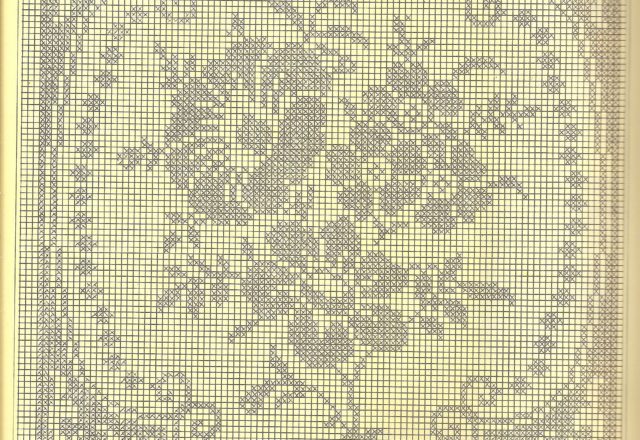 tablecloth filet flowers (3)